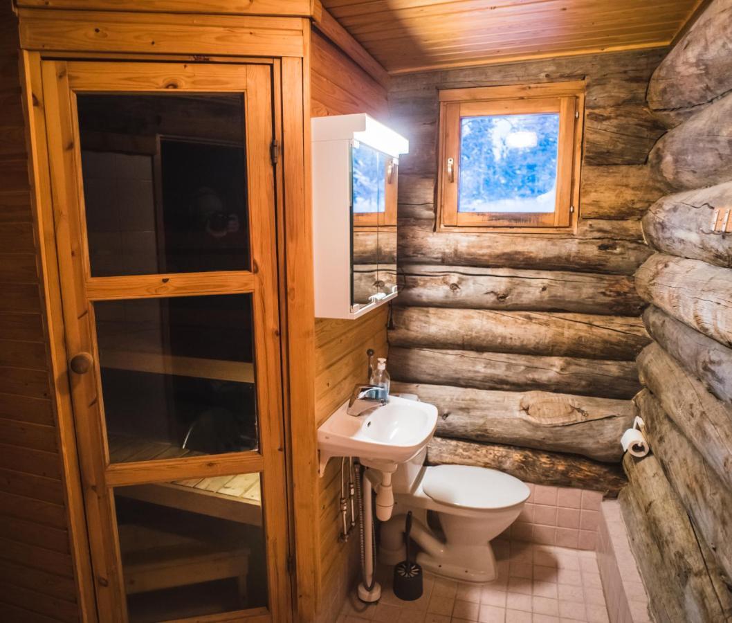 Arctic Log Cabins ซาริเซลกา ภายนอก รูปภาพ