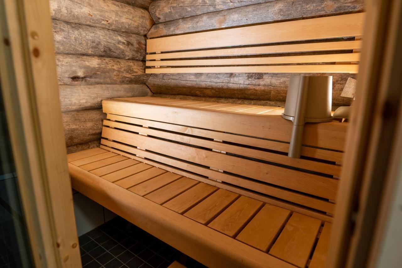 Arctic Log Cabins ซาริเซลกา ภายนอก รูปภาพ